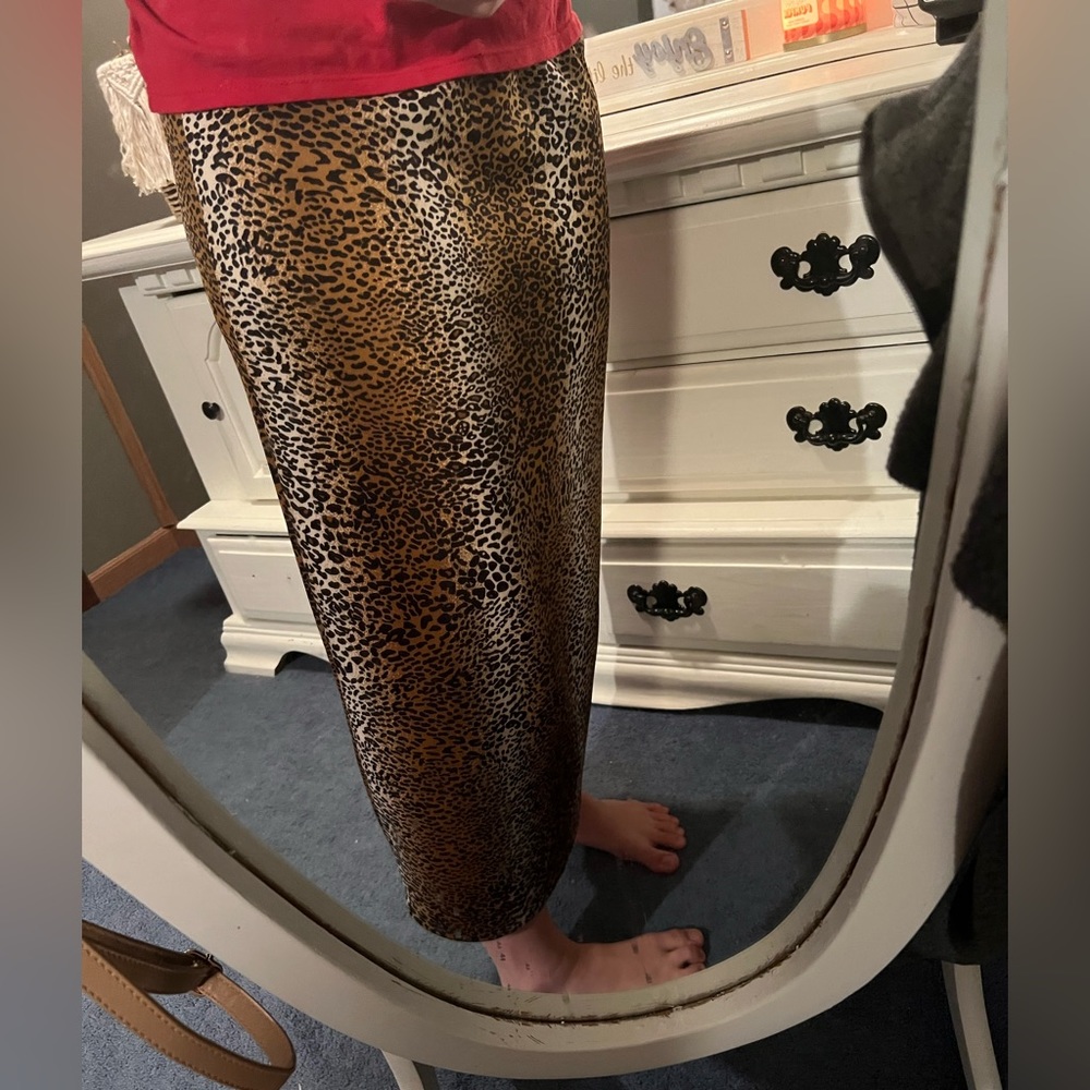 Nuggles skirt